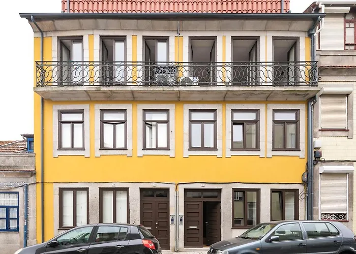 Bright Studio Near Douro River - With Balcony