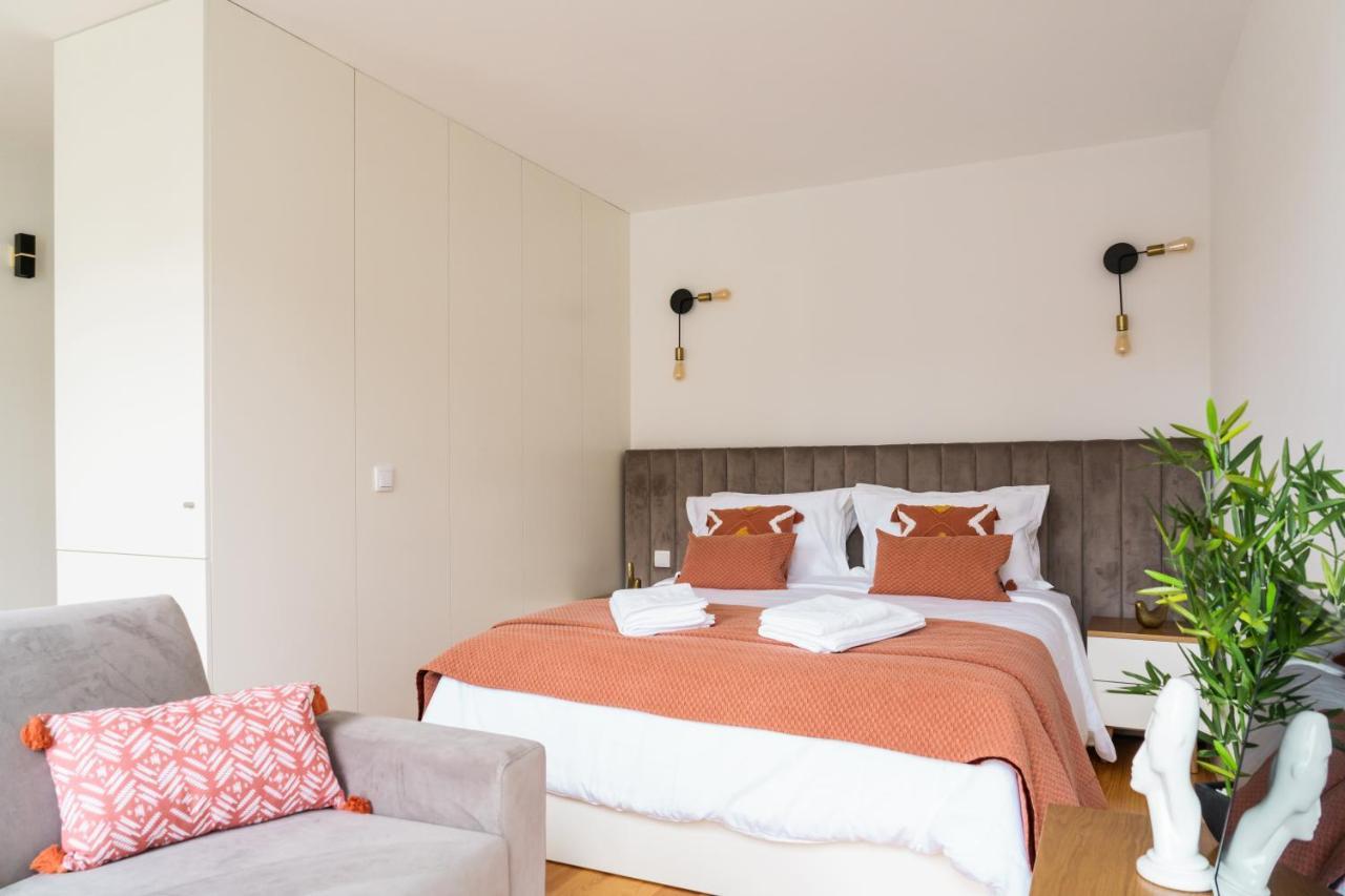Bright Near Douro River - With Balcony Apartment *