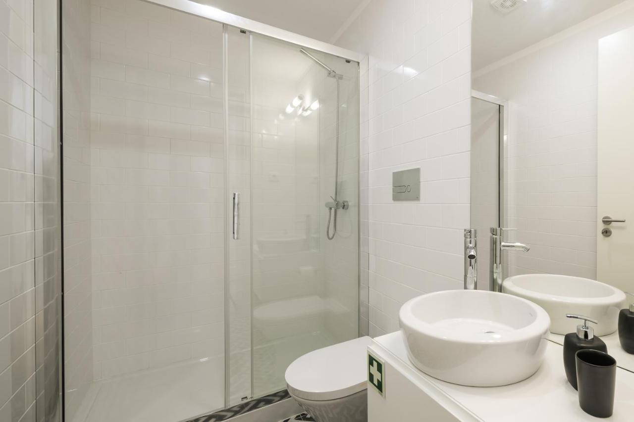 Bright Near Douro River - With Balcony * Porto