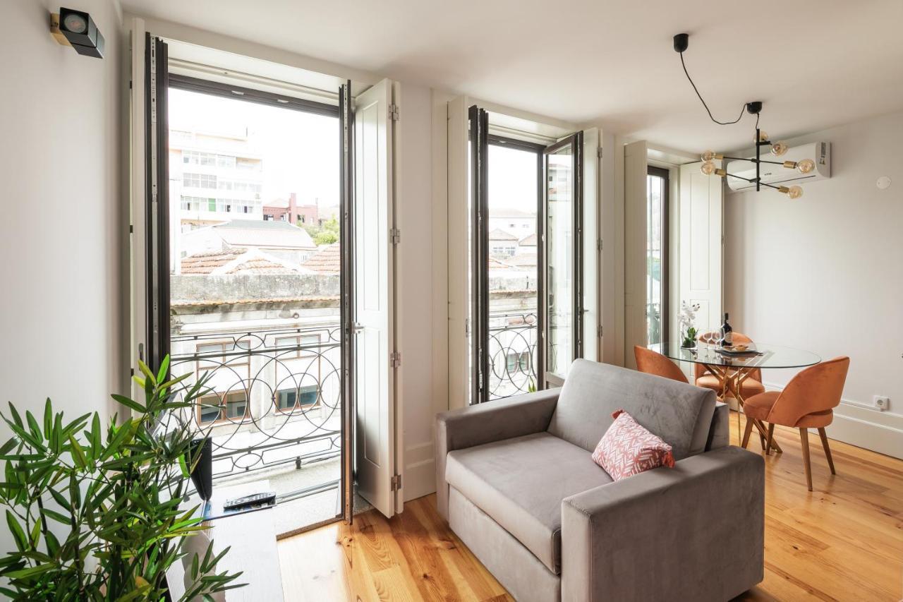 Apartment Bright Near Douro River - With Balcony Porto